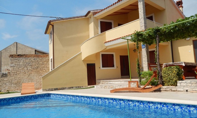 Liznjan Casa | Casa de vacaciones Oriana ... Apto para familias con niños.