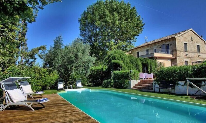 Ostra Casa | Holiday house Ostra for 1 - 14 persons with 6 bedrooms - Holiday home