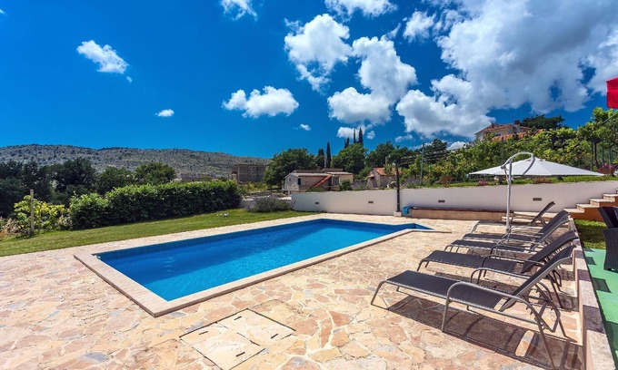 Srinjine Otro | Casa de vacaciones Srinjine para 1 - 8 personas con 4 dormitorios - Casa rural