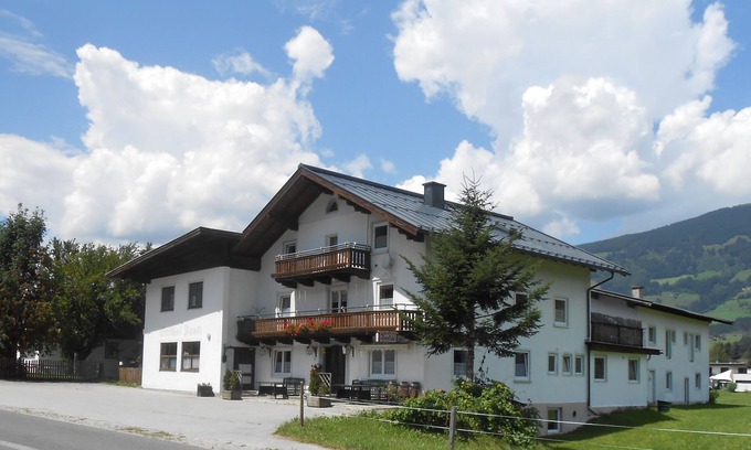 Hollersbach im Pinzgau Casa | Casa de campo con gran ca400m² espacio para 10-22 personas con Outorbereich