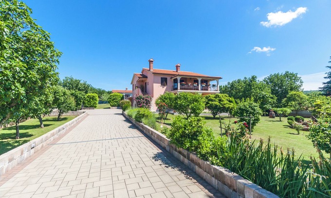 Kapelica Casa | Casa de vacaciones con piscina