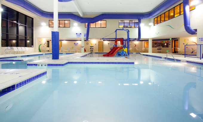 West Valley City Hotel | Holiday Inn Express Hotel and Suites West Valley by IHG