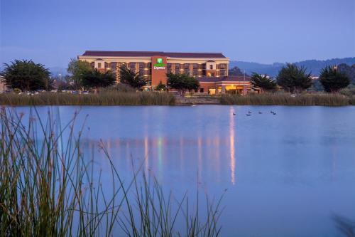 Seaside Complejo | Holiday Inn Express at Monterey Bay by IHG