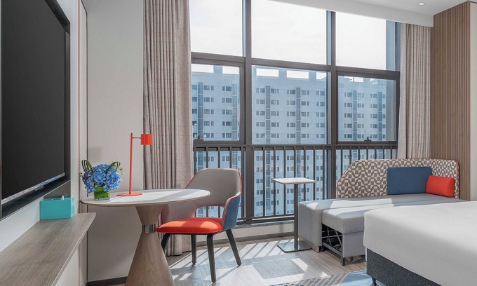 Shunde Hotel | Holiday Inn Express Foshan New City by IHG