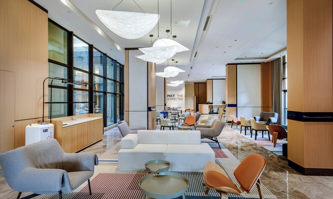 Donghu District Hotel | Holiday Inn Express Haikou West Coast by IHG
