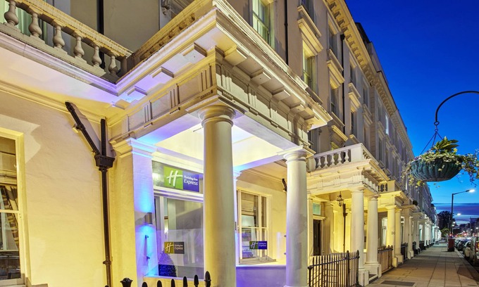 Pimlico Hotel | Holiday Inn Express London Victoria by IHG