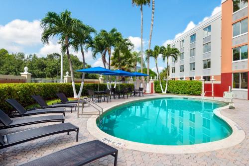 Doral Hotel | Holiday Inn Express Miami Airport Doral Area by IHG