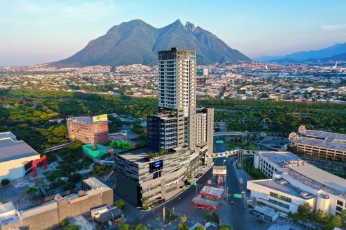 Centro de Monterrey Hotel | Holiday Inn Express - Monterrey - Fundidora by IHG