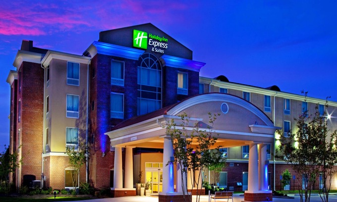 Inniswold Hotel | Holiday Inn Express & Suites Baton Rouge East by IHG