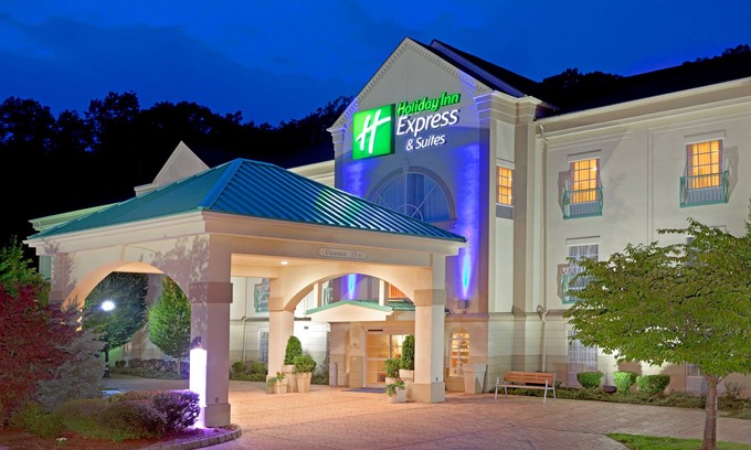 Mount Arlington Hotel | Holiday Inn Express Hotel & Stes Mt. Arlington Rockaway Area by IHG