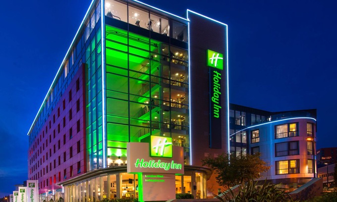 East Acton Hotel | Holiday Inn London - West by IHG