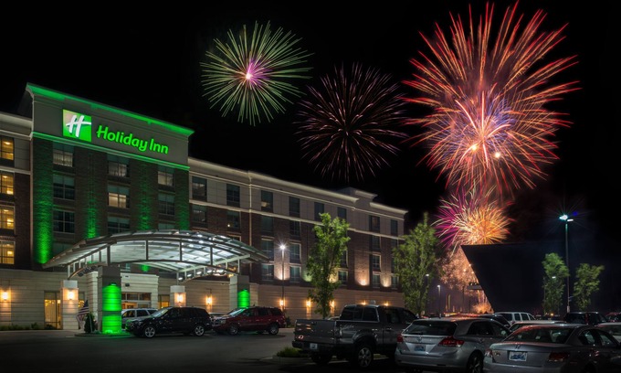 Owensboro Hotel | Holiday Inn Owensboro Riverfront by IHG
