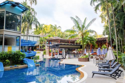 Cherngtalay Hotel | Holiday Inn Resort Phuket Surin Beach by IHG