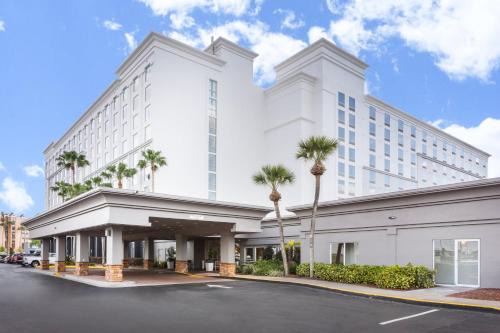 Florida Center Complejo | Holiday Inn & Suites Across from Universal Orlando by IHG