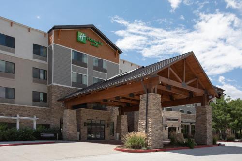 Durango Hotel | Holiday Inn & Suites Durango Downtown by IHG