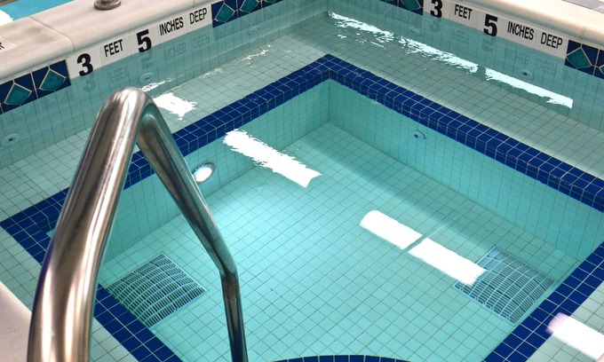 Syracuse Hotel | Holiday Inn & Suites Syracuse Airport - Liverpool by IHG