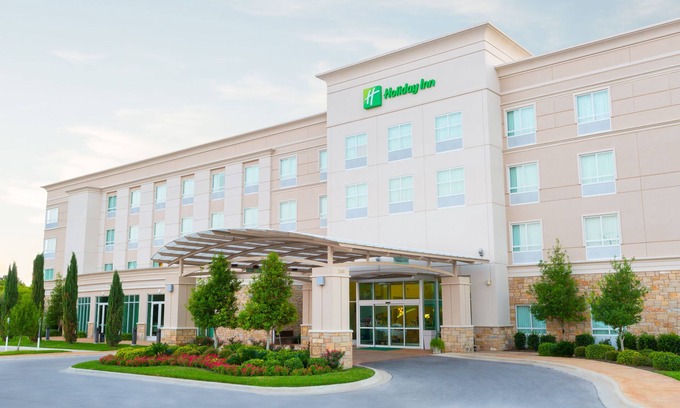 Temple Hotel | Holiday Inn Temple-Belton by IHG