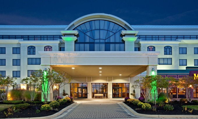 Wilmington Hotel | Holiday Inn Wilmington by IHG
