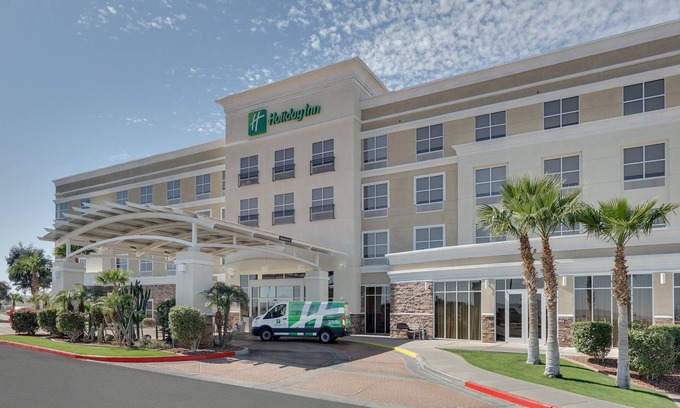 Yuma Hotel | Holiday Inn Yuma by IHG