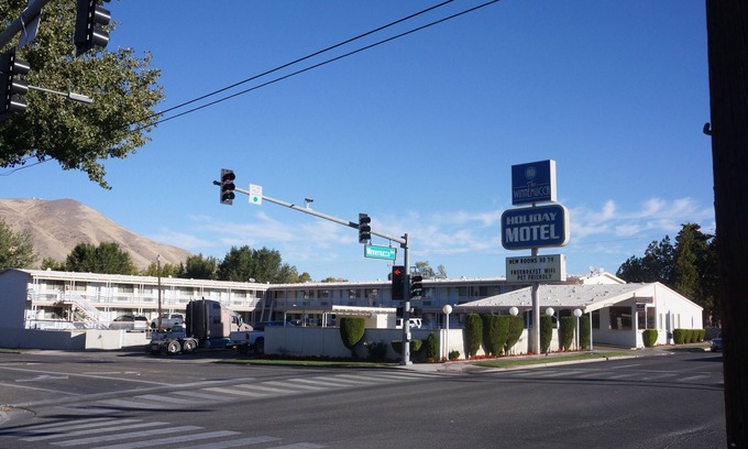 Winnemucca Hotel | Holiday Motel