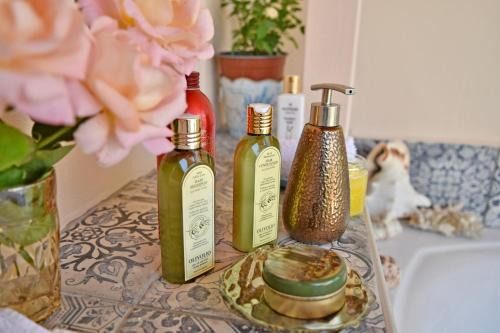 Pythagorio Casa | Holiday Oasis with Private Magnesium Mineral Pool, Hammam-style Bath