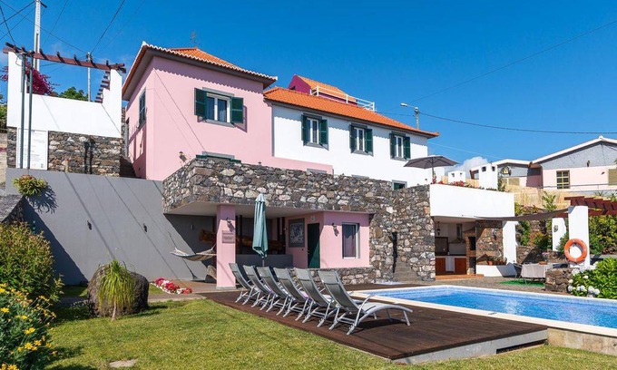 Estrela da Calheta Casa | Holiday house for 6 persons 1 child approx. 239 m² in Calheta, Madeira (South coast of Madeira)