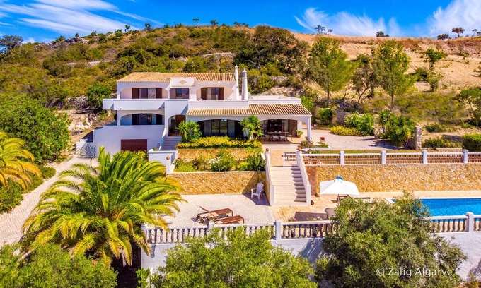 Charneca Villa | Vacaciones con panorama en una ubicación única y tranquila