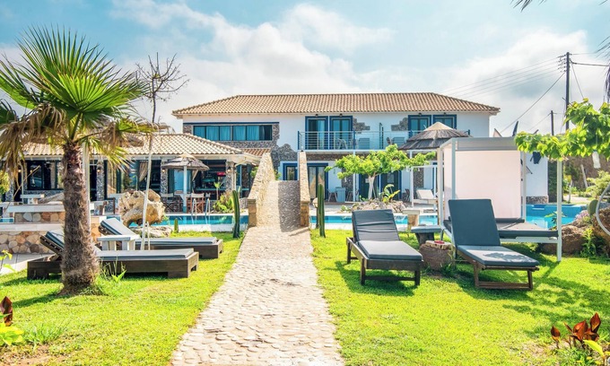 Arillas Apartamento | Estudio de vacaciones 'Mirage Arillas Maisonette A' junto a la playa con balcón