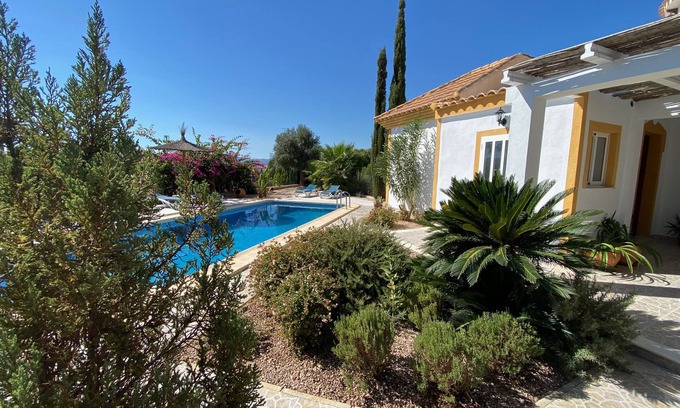 Mazarrón Villa | Villa de vacaciones 'Casa Mirador' con piscina privada, aire acondicionado y Wi-Fi
