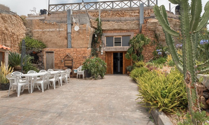 Los Gavilanes Casa | Vacaciones 'Casa Cueva Anajos' con vistas al mar, terraza compartida y jardín privado