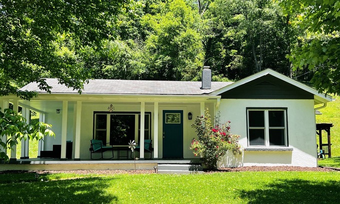 Marshall Casa | Holidays at Lazy Dayz!