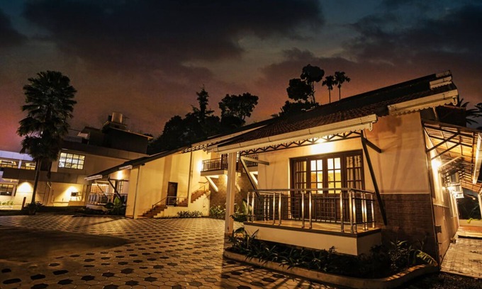 Kalpetta Complejo | Holidays Garden Resort