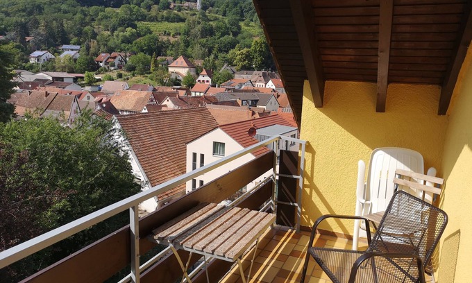 Leinsweiler Apartamento | Vacaciones en el pueblo viticultor