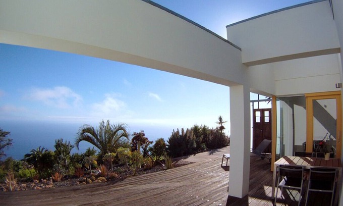 Tijarafe Villa | Vista panorámica --tranquila y relajante, confortable y de alta calidad