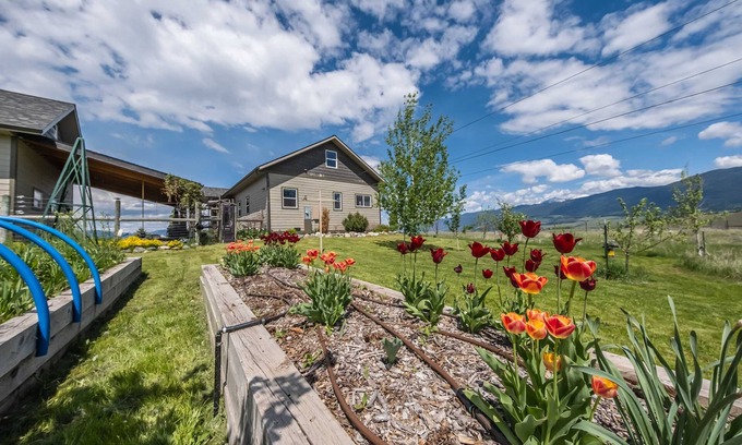 Eureka Casa | Hollenback Heights – Epic Views!
