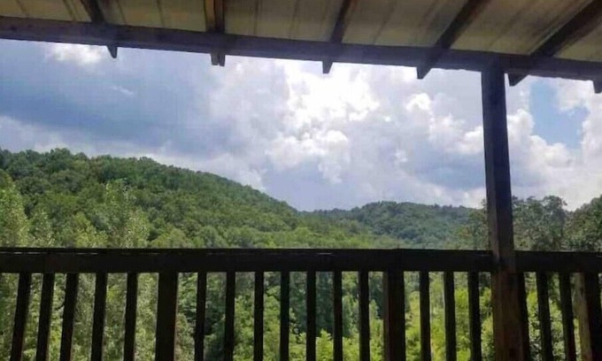 Town of New Haven Casa | Holler Ridge 3BR 2Bath New River National Park