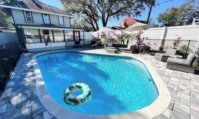 Lakeland Casa | Hollingsworth Pool Home