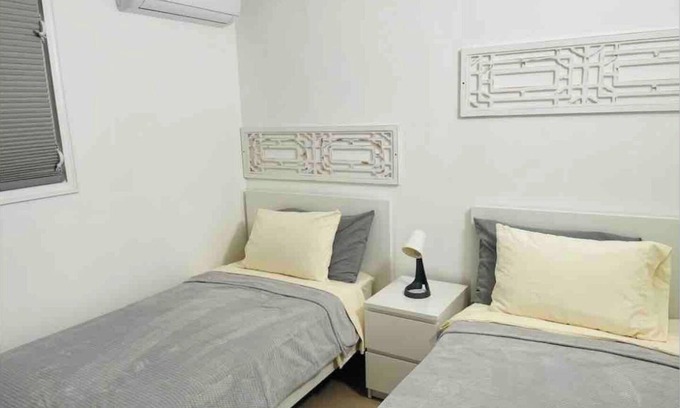 Yabucoa Apartamento | Holly Bunker