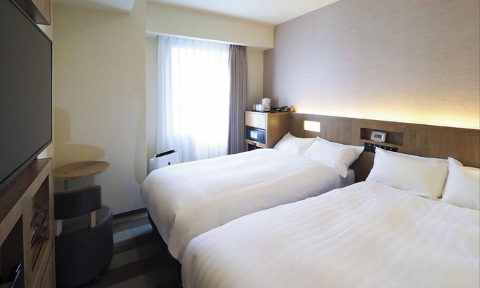 Kannai Hotel | Holly Twin Room @Hotel in Yokohama Japan