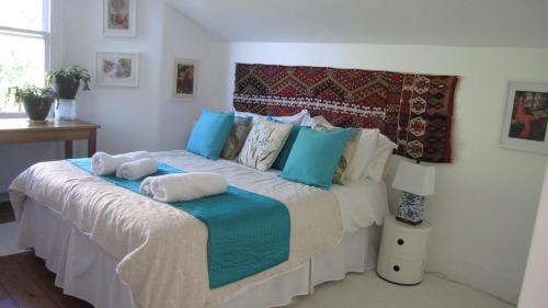 Brixton Hill Casa | Holmewood Homestay
