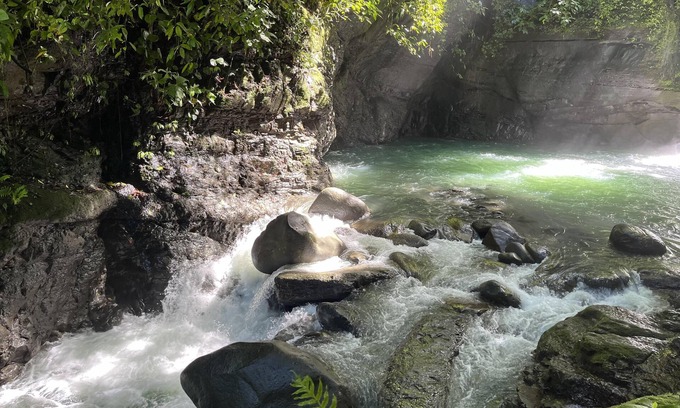Dominical Alquiler De RV | Holos Retreat Center: The Entire Ridge Basecamp