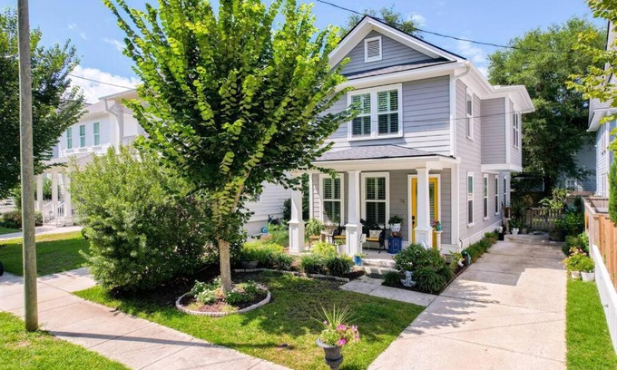 Mount Pleasant Casa | Holy City Charm - Mins to Dtwn - Beach Shem Creek
