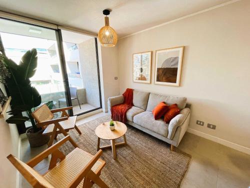 Nunoa Apartamento | HOM I Amplio depto 1D1B Metro Plaza Egaña Parking PE203