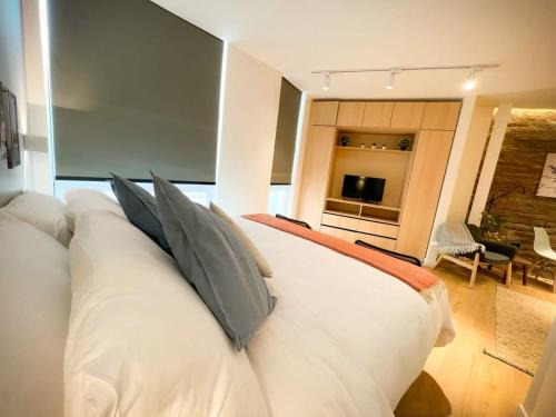 Lastarria Apartamento | HOM I Apartamento con A l A en Lastarria 2PAX