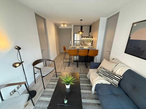 Downtown Santiago Apartamento | HOM I Depto con Parking 2D2B 5PAX MovistarArena