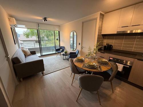 Downtown Santiago Apartamento | HOM I Dpto 2D2B con Parking cerca al MovistarArena