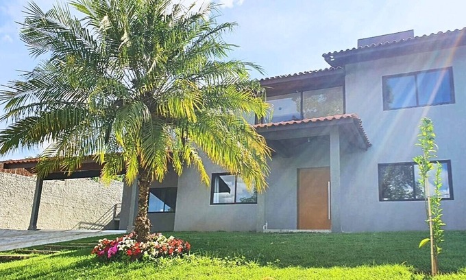 Jardim Estancia Brasil Casa | Home 64 I High Standard House w/ Heated Pool and 200Mbps WIFI