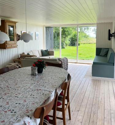 Hou Casa | Home At The Front Row By Hou Beach