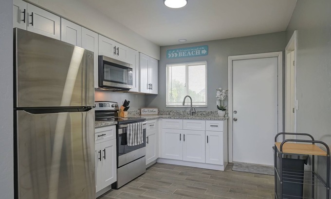 Westminister Apartamento | Home Away From Home