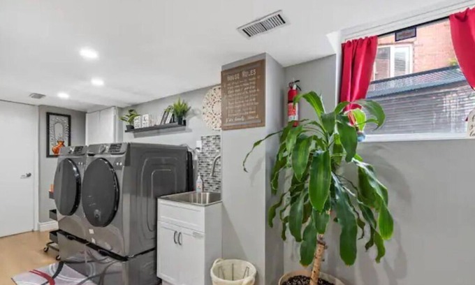 Meadowvale Village Casa | Home Away from Home Ideal for Long Stays